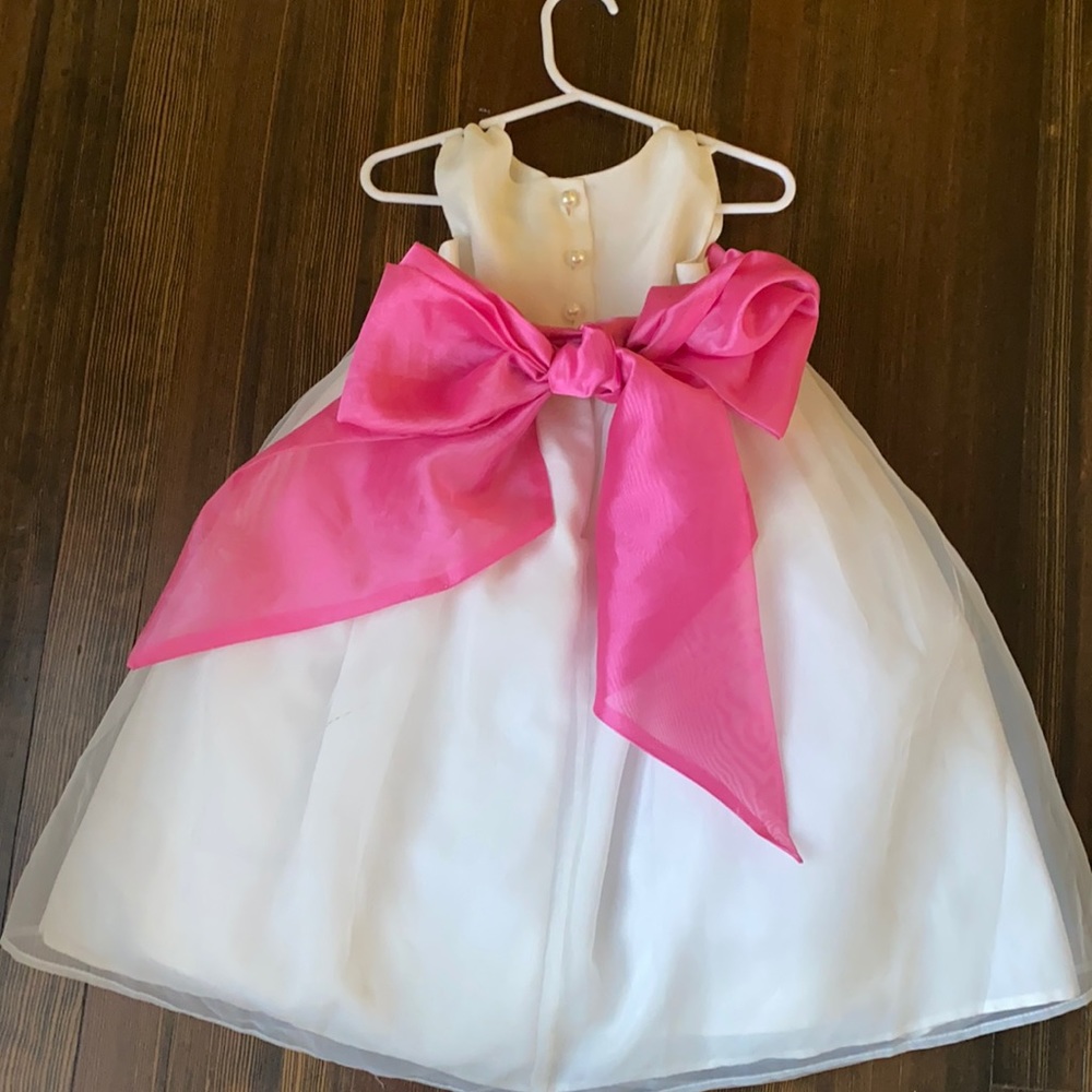 US Angels, Size 3t flower girl dress